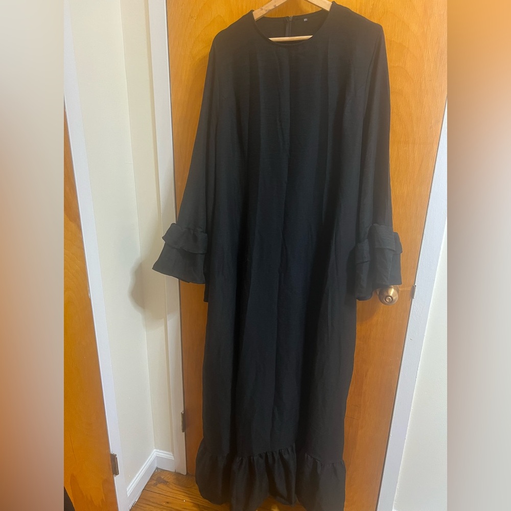 Black Maxi Dress XXL Soft Polyester Ruffle Hem Lace-Up Back NWT